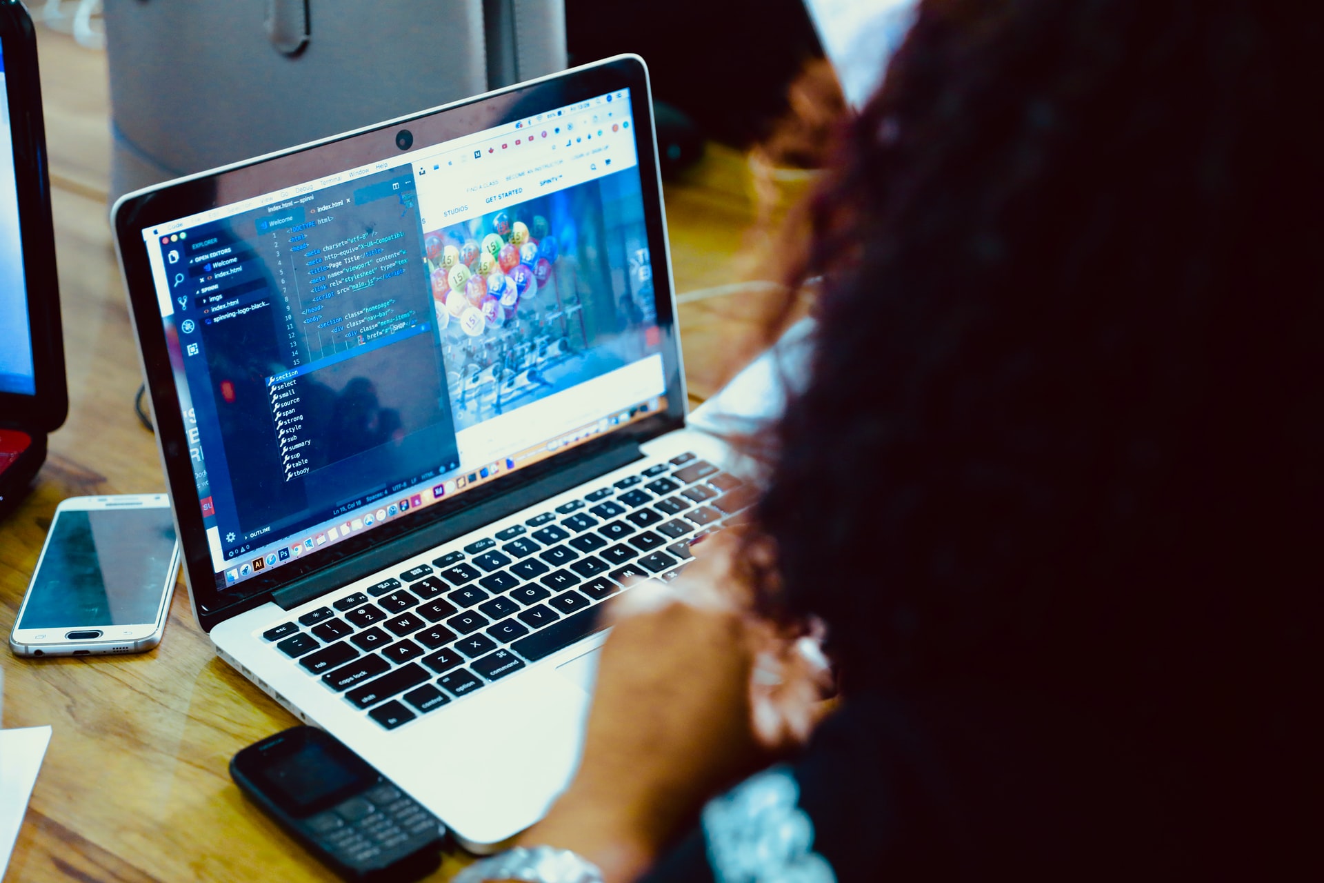 Women on Macbook